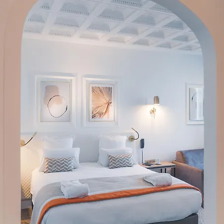 Hotel Western D'anjou 4*