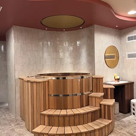 Hotel Oceania D'anjou