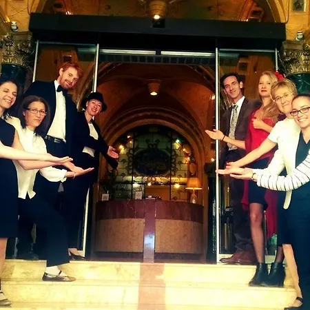 Western D'anjou Hotel