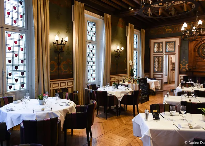 Hotel Western D'anjou 4*