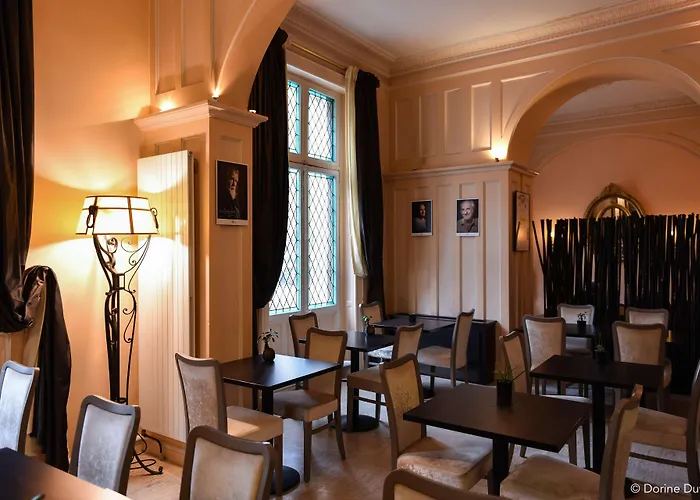 Hotel Western D'anjou 4*