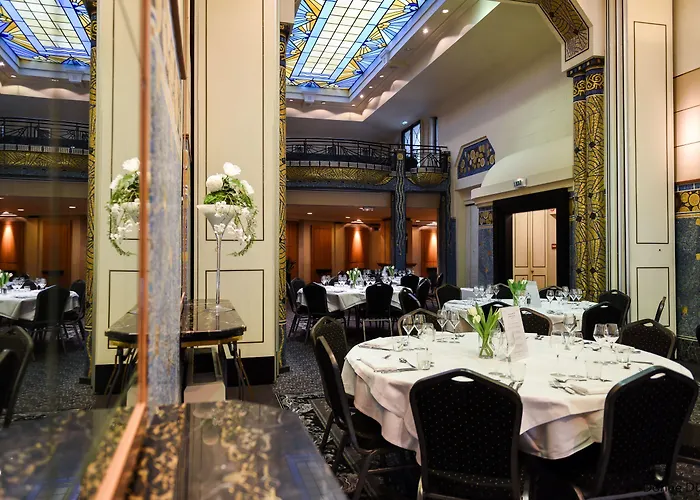 Oceania D'anjou Angers